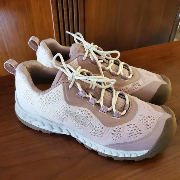 KEEN  Lace-Up Hiking Trail NXIS Speed Sneakers