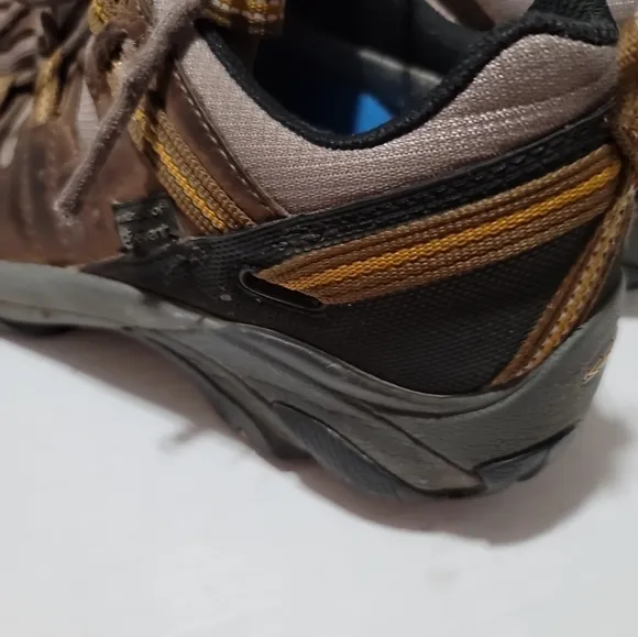 Keen Targhee Brown Leather Sneakers Men's 8.5 Waterproof EVent