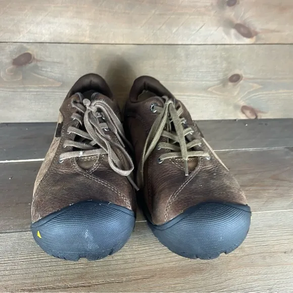 Keen utility Santa Fe Womens size 9.5 shoes brown leather steel toe work sneaker