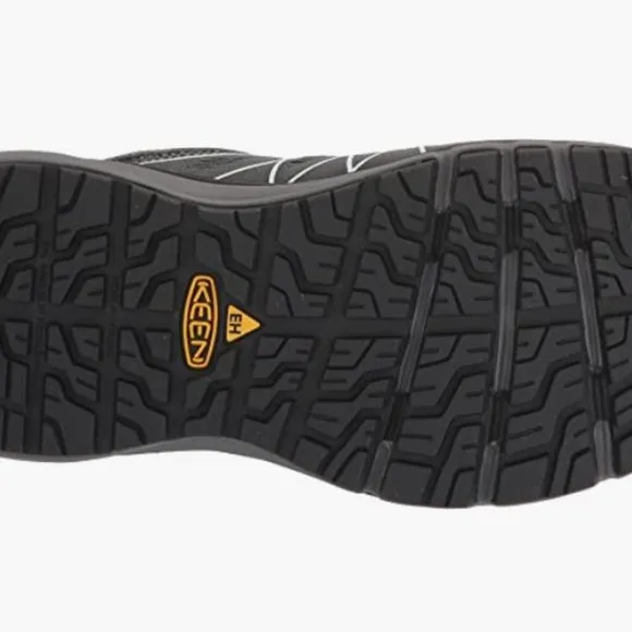 KEEN:  WOMEN UTILITY - SLIP-ON SHOES - INDUSTRIAL WORK SNEAKERS  (7.5 WIDE)