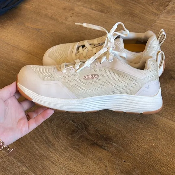 KEEN Women's sneakers