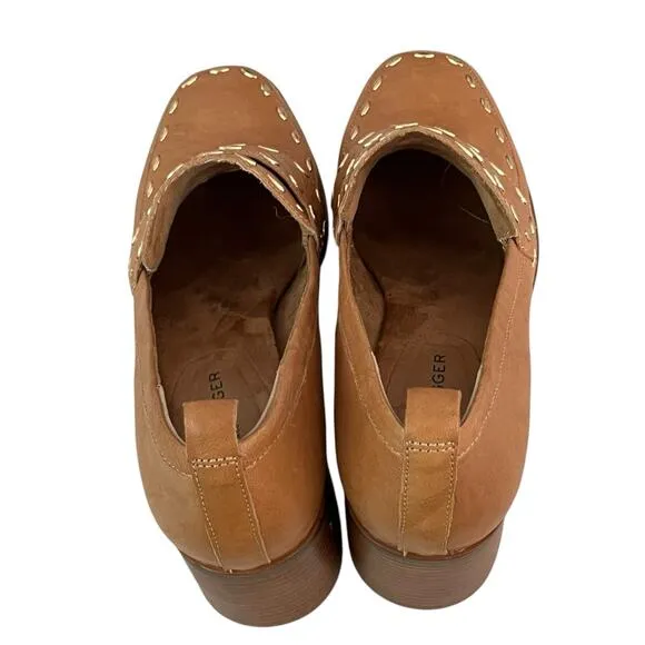 Kelsi Dagger Brooklyn Involve Loafer 9.5 Slip On Chunky Heel Studded Accent Tan