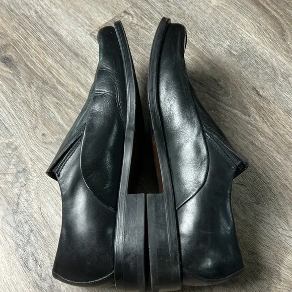 Kenneth Cole Reaction “Banker” Black Leather Loafers Size