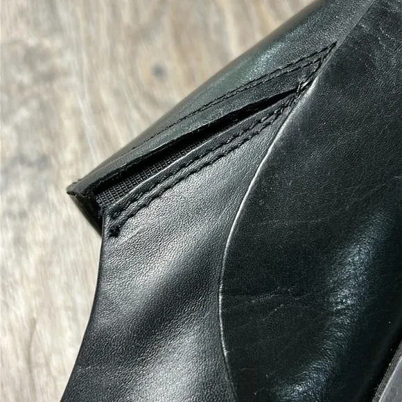 Kenneth Cole Reaction “Banker” Black Leather Loafers Size