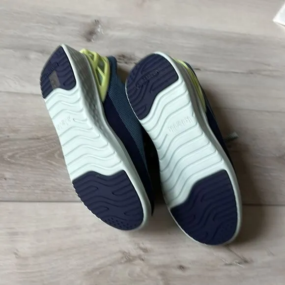 Kizik Athens sneakers stretch material Womens 11.5W Coronet Blue/Surf Spray Nwot