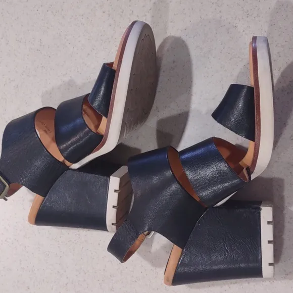 Kork Ease Genuine Leather Heeled Sandals Size 10 Medium EUC