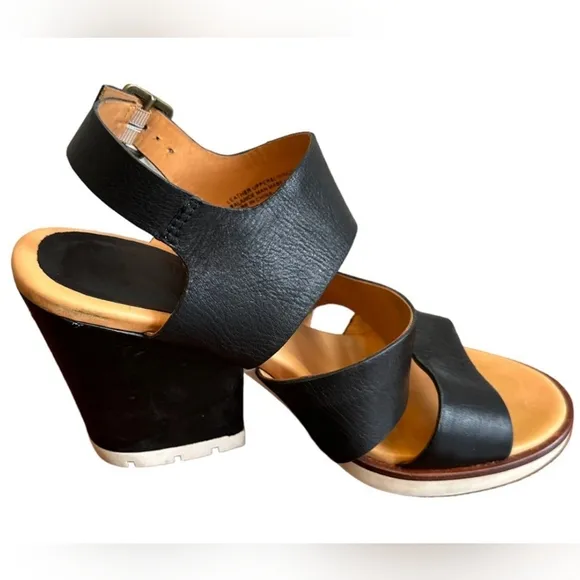 Kork Ease Genuine Leather Heeled Sandals Size 10 Medium EUC