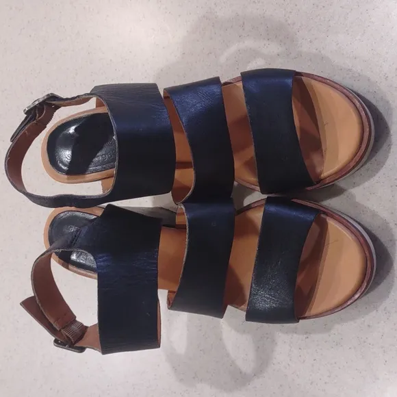Kork Ease Genuine Leather Heeled Sandals Size 10 Medium EUC