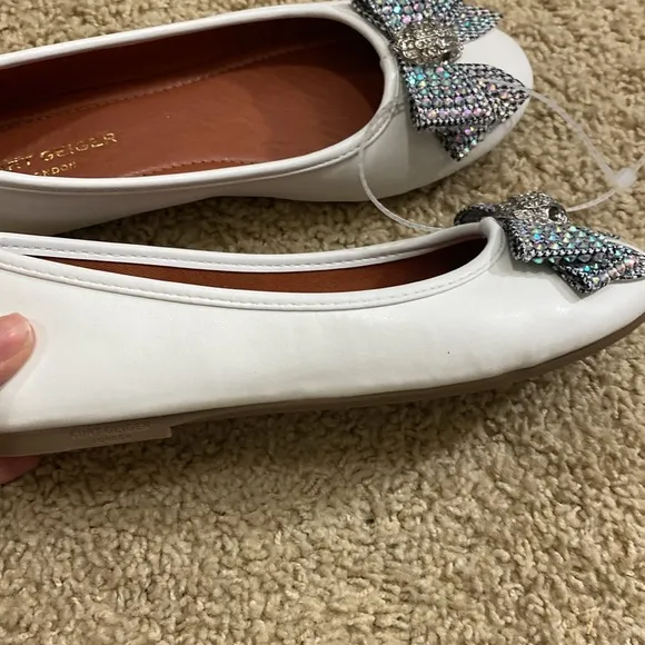 Kurt Geiger Kensington ballerina flat white rhinestone bow girl’s 4 Women’s 5.5