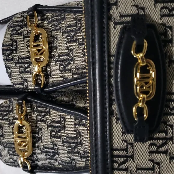 Lauren Ralph Lauren Averi Monogram Jacquard WALLET and LOAFERS. (SIZE 9)‎