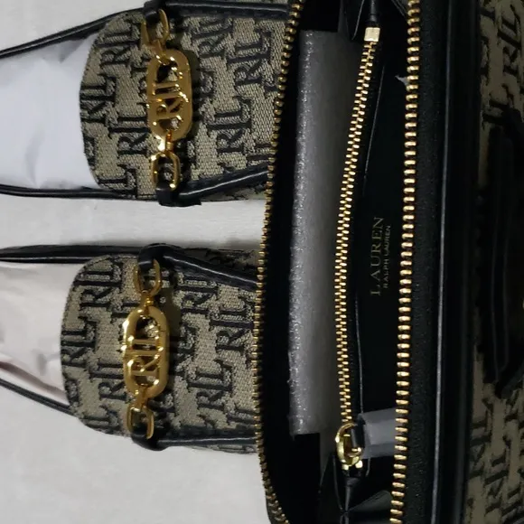 Lauren Ralph Lauren Averi Monogram Jacquard WALLET and LOAFERS. (SIZE 9)‎
