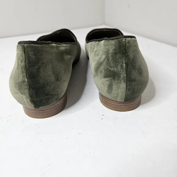 Le Monde Beryl Green Velvet Loafers Ballet Flats Leather Soles 41  US 11 Women's