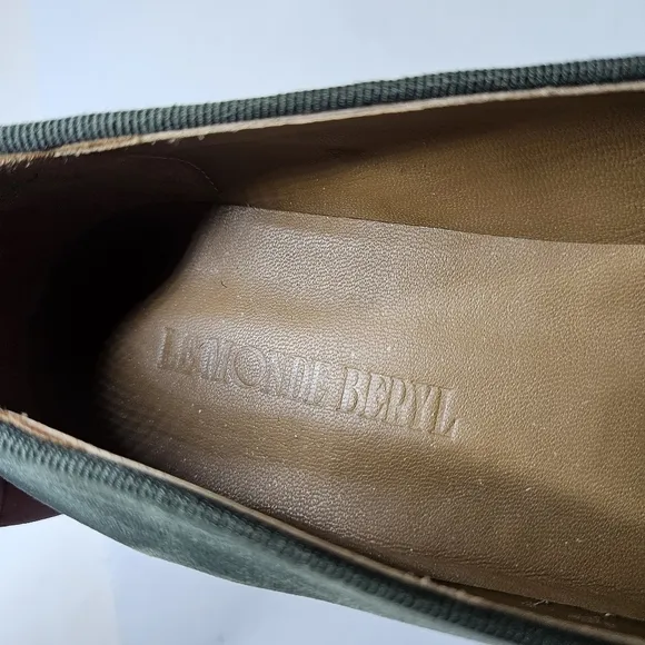 Le Monde Beryl Green Velvet Loafers Ballet Flats Leather Soles 41  US 11 Women's