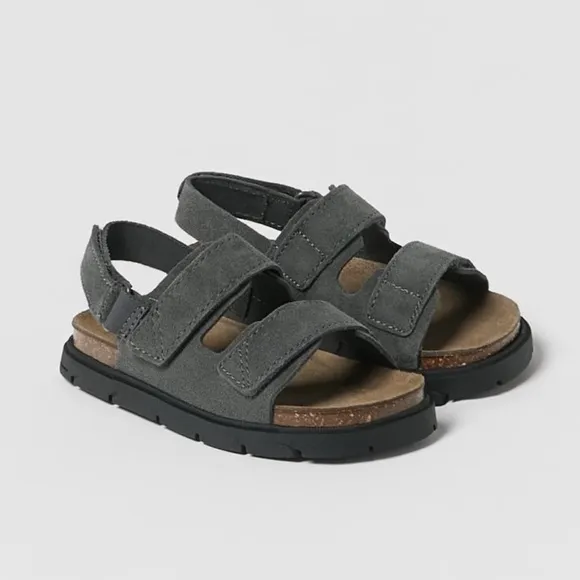 Leather sandals