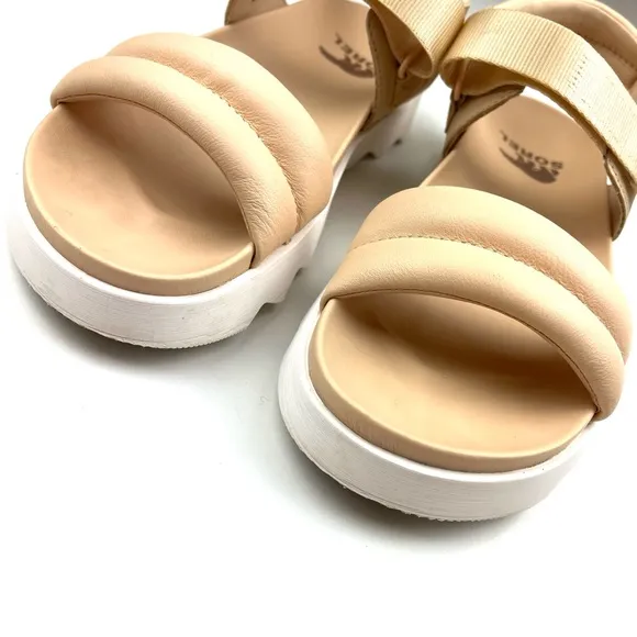 Like new Sorel Viibe Platform Sandals Nova Sand Natural Nude size 8.5