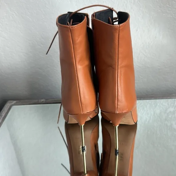 l'intervalle ankle boots w/gold accent high heels in chestnut nubuck 40/ US 9