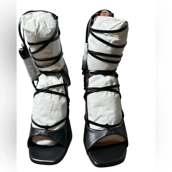Lita by Ciara leather Strappy Heeled‎ sandals stilleto lace up 4”heels black
