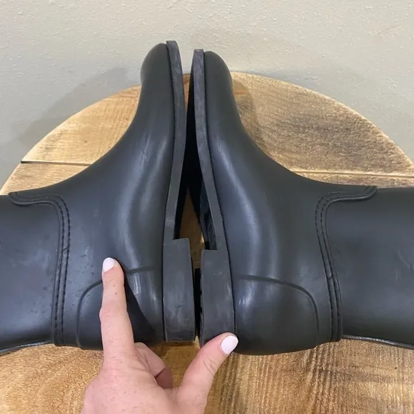 L.K.Bennet black knee high rain boots size 38 (7)