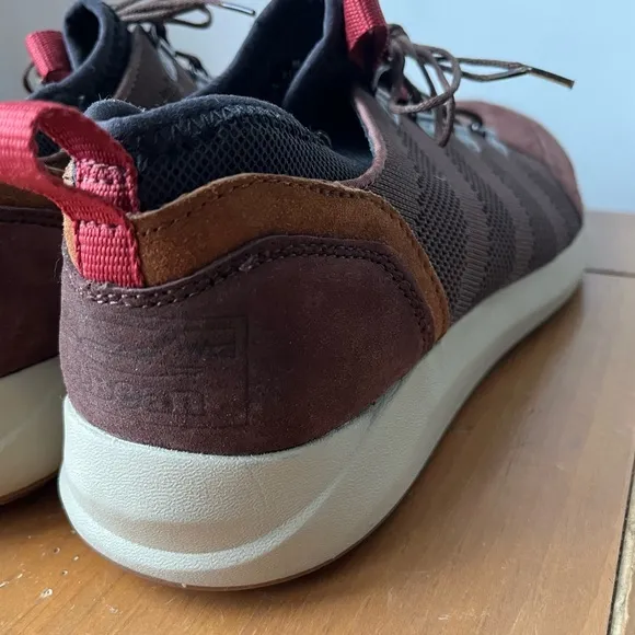 LL Bean Mens Brown Suede Vista Low Lace Up Hiker/Sneaker Shoes 9.5 Medium