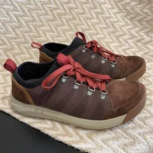 L.L Bean Vista Low Lace Hikers Trail Sneakers