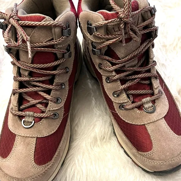 L.L. Bean Women's hiking trail Snow Sneakers 3, Mid Lace-Up