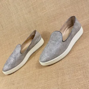 Lola Cruz  Loafers Sneaker Flat Silver   Slip On Women's Size  8.5-9