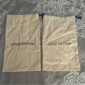 LOUIS VUITTON Shoes Dust Covers for Men or Women Shoes