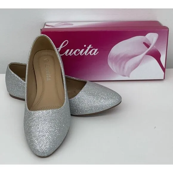 LUCITA / Friendly / Silver / Glittery / Flats / With Pointed Toe Elegant Design