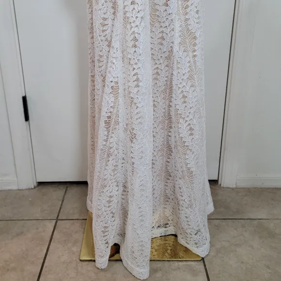 Lulu’s Eliana White &amp; Nude Lace Maxi Dress Size XS Style #615232