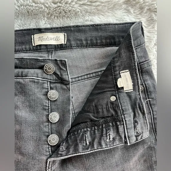 Madewell Cali Demi-Boot Asymmetrical Hem Jeans Button Fly in Washed Black
