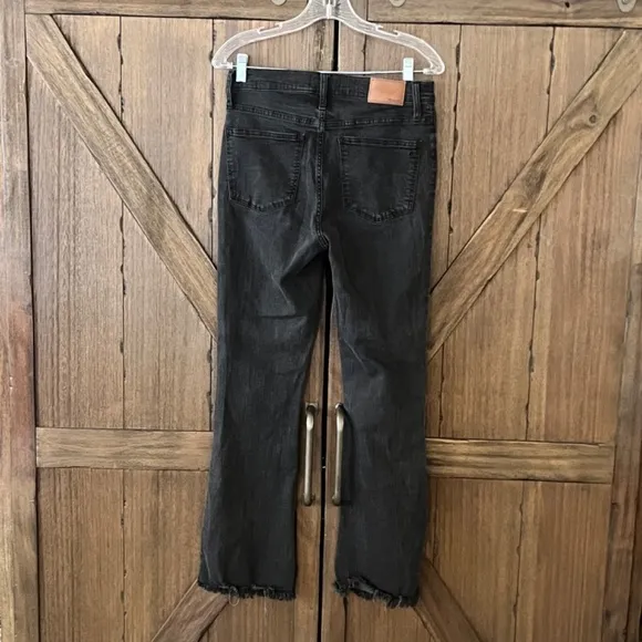 Madewell Cali Demi-Boot Jeans in Berkeley Black: Chewed-Hem Edition Size 28T EUC