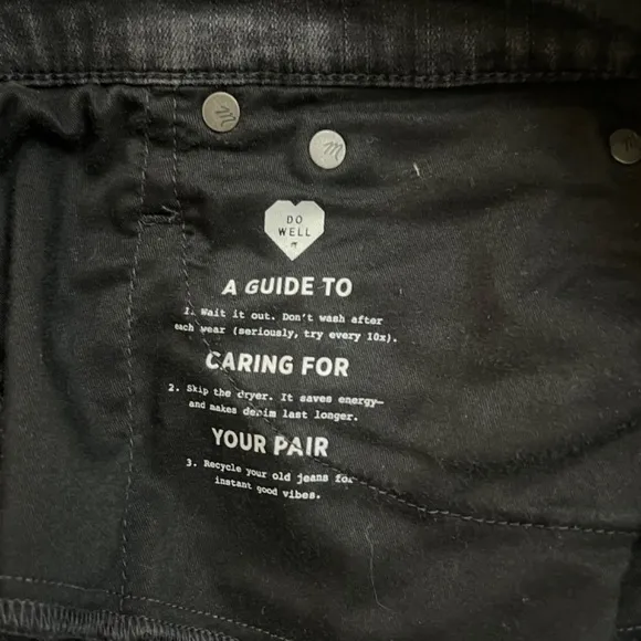 Madewell Cali Demi-Boot Jeans in Berkeley Black: Chewed-Hem Edition Size 28T EUC