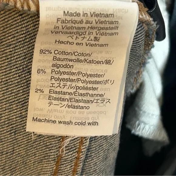 Madewell Cali Demi-Boot Jeans in Bess Wash: Button-Front Edition Size 26