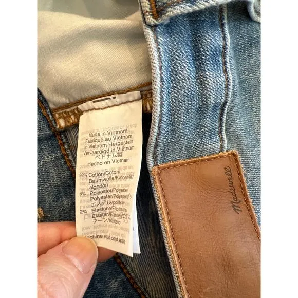 Madewell Cali Demi-Boot Jeans in Bess Wash: Button-Front Edition Women's 30
