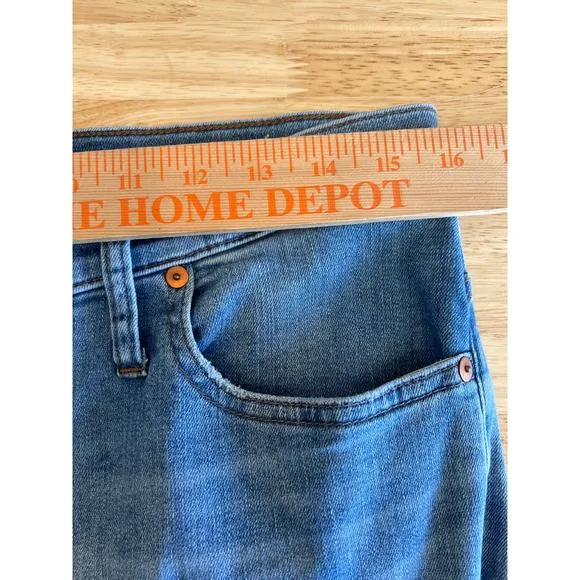 Madewell Cali Demi-Boot Jeans in Bess Wash: Button-Front Edition Women's 30