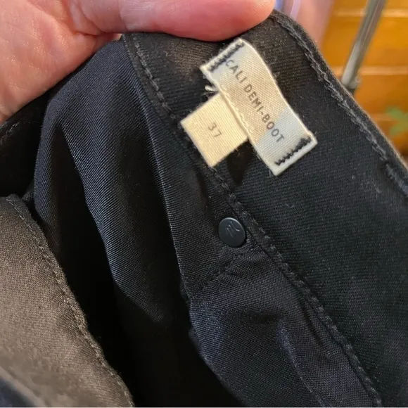 Madewell Cali Demi-Boot Jeans in Black Frost: TENCEL Denim Edition