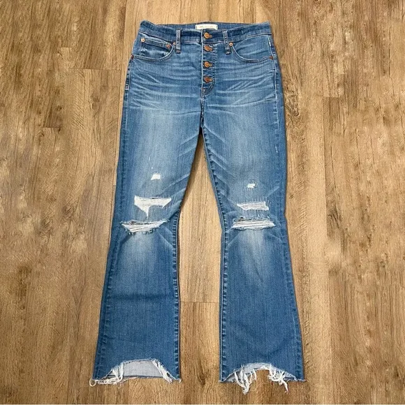 Madewell Cali Demi-Boot Jeans in Bronson Wash: Button-Front Edition