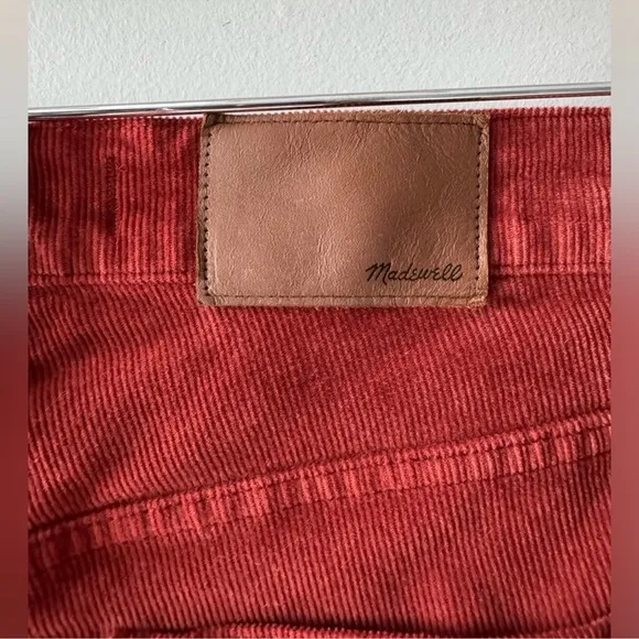 Madewell Cali Demi-Boot Jeans in Corduroy:Button-Front Edition Size 25