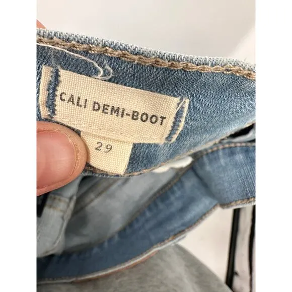 MADEWELL Cali Demi-Boot Jeans in Quince Wash: Button-Front Edition // 29