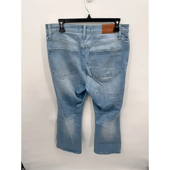 MADEWELL Cali Demi-Boot Jeans in Quince Wash: Button-Front Edition // 29