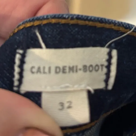 Madewell Cali Demi-Boot Jeans: Patch Pocket Edition