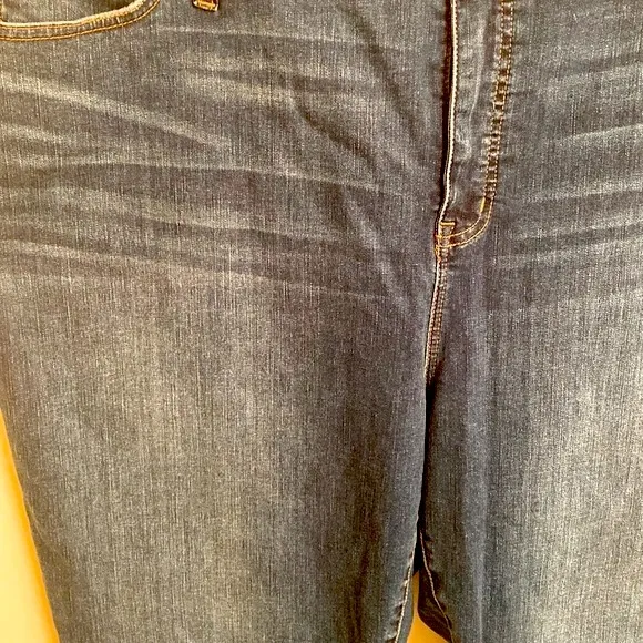 MADEWELL Cali Demi-Boot Women's Jean Preston Wash Raw-Hem Edition Size 37/3X