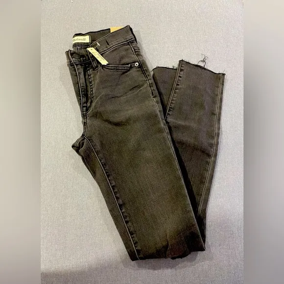 Madewell High Rise Distressed Black Skinny Jeans Size 24 NWT