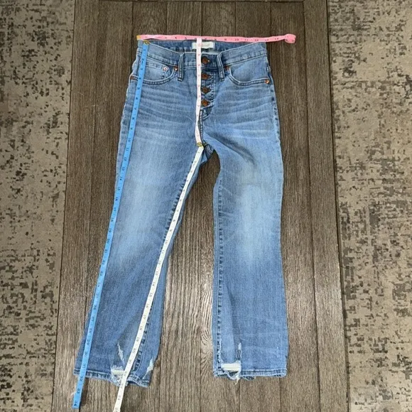 Madewell Petite Cali Demi-Boot Jeans Bess Wash: Button-Front Edition