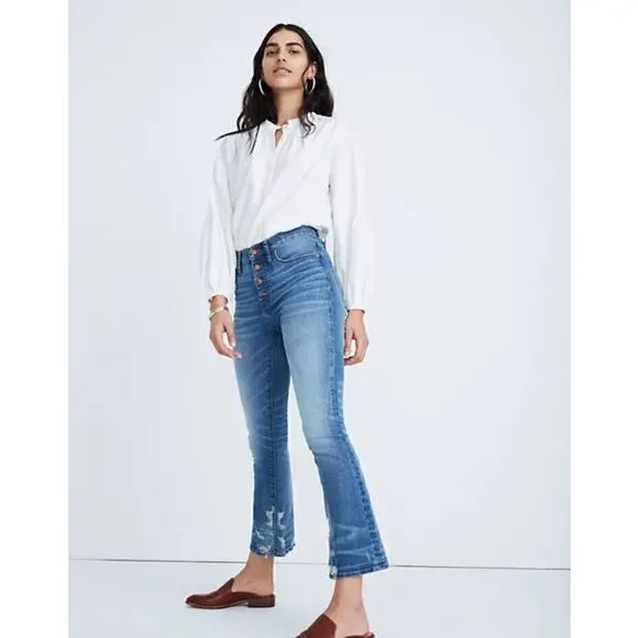 Madewell Cali Demi-Boot Jeans in Bess Wash: Button-Front Edition