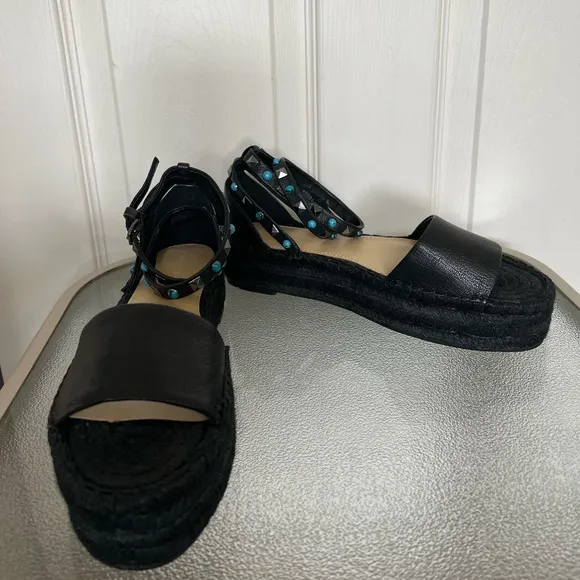 Marc Fisher NWOB Vajen Espadrille Leather Sandals In Black Size 7