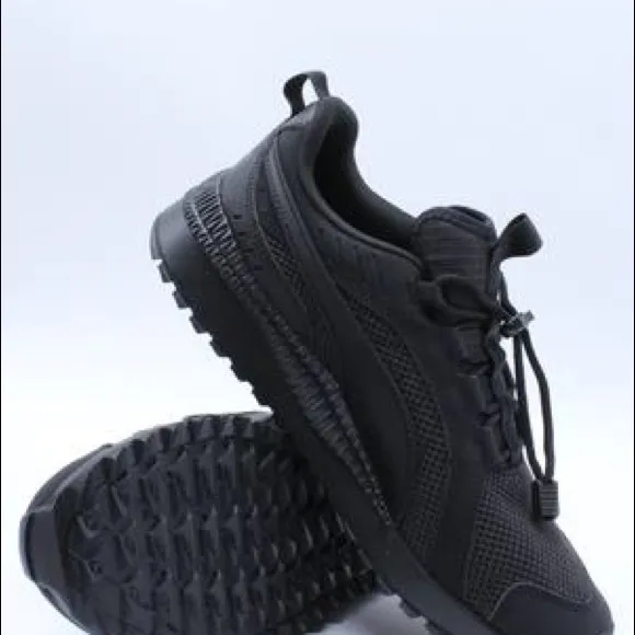 Men's Black Pacer Next Trail Sneakers  Unisex