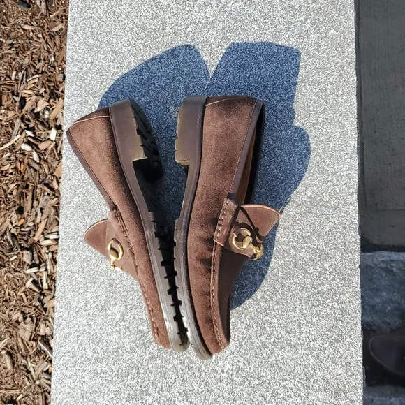 Men's Gucci Brown Suede Loafers with Gold Tone Detail Size 10