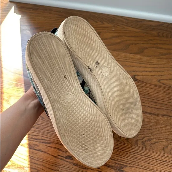 Men’s Gucci loafers / slip on
