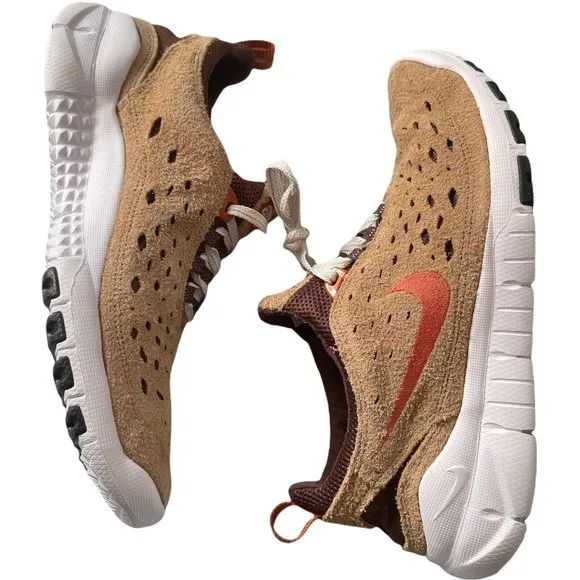 Men’s Sneakers Size 9.5 Nike Free Run Trail Dark Driftwood/Dark Russet CW5814200